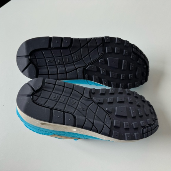 Nike Air Max 1 Premium - M 10 - Baltic Blue/Gridiron/Sail/Sesame - Picture 3 of 3